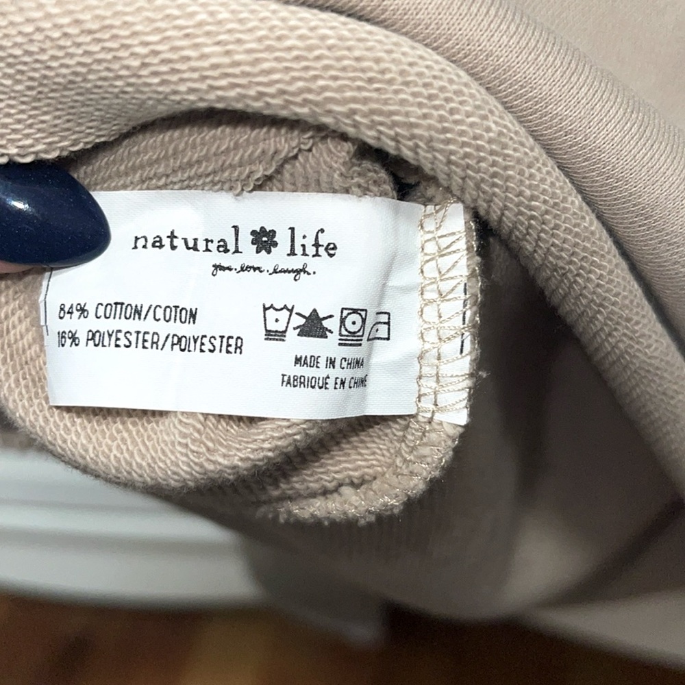 NATURAL LIFE - Slightly Cropped Sweatshirt - Picture 8 of 8